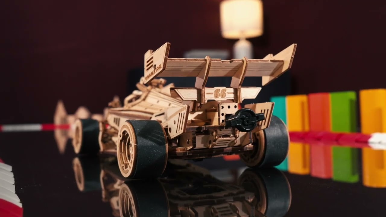 RoboTime 3D drevené puzzle Závodné auto