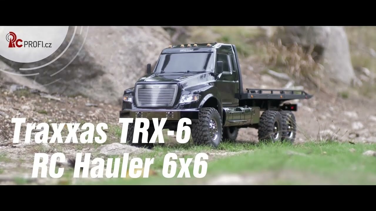 Traxxas TRX-6 Ultimate RC Hauler 6x6 1:10 RTR čierny