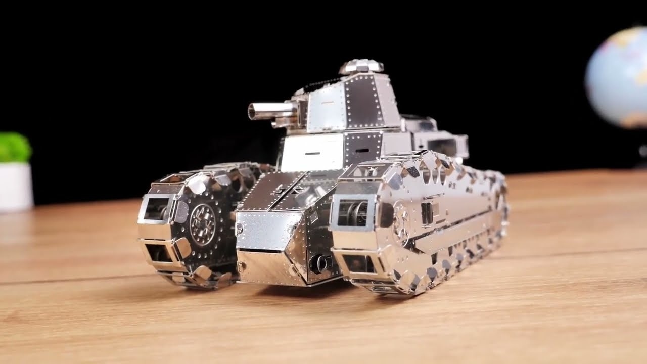 Oceľová stavebnica Nimble Fighter