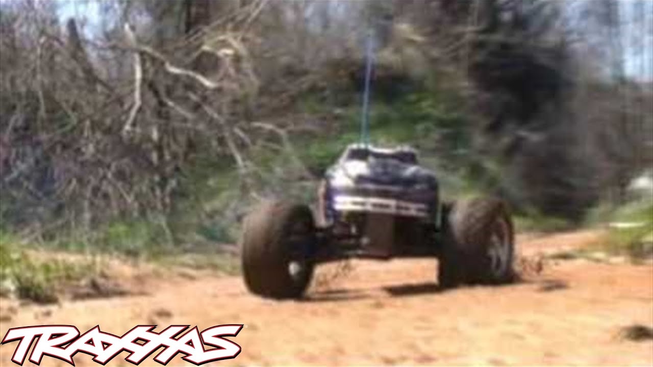 Traxxas Nitro T-Maxx 3.3 1:8 TQi bluetooth RTR biely