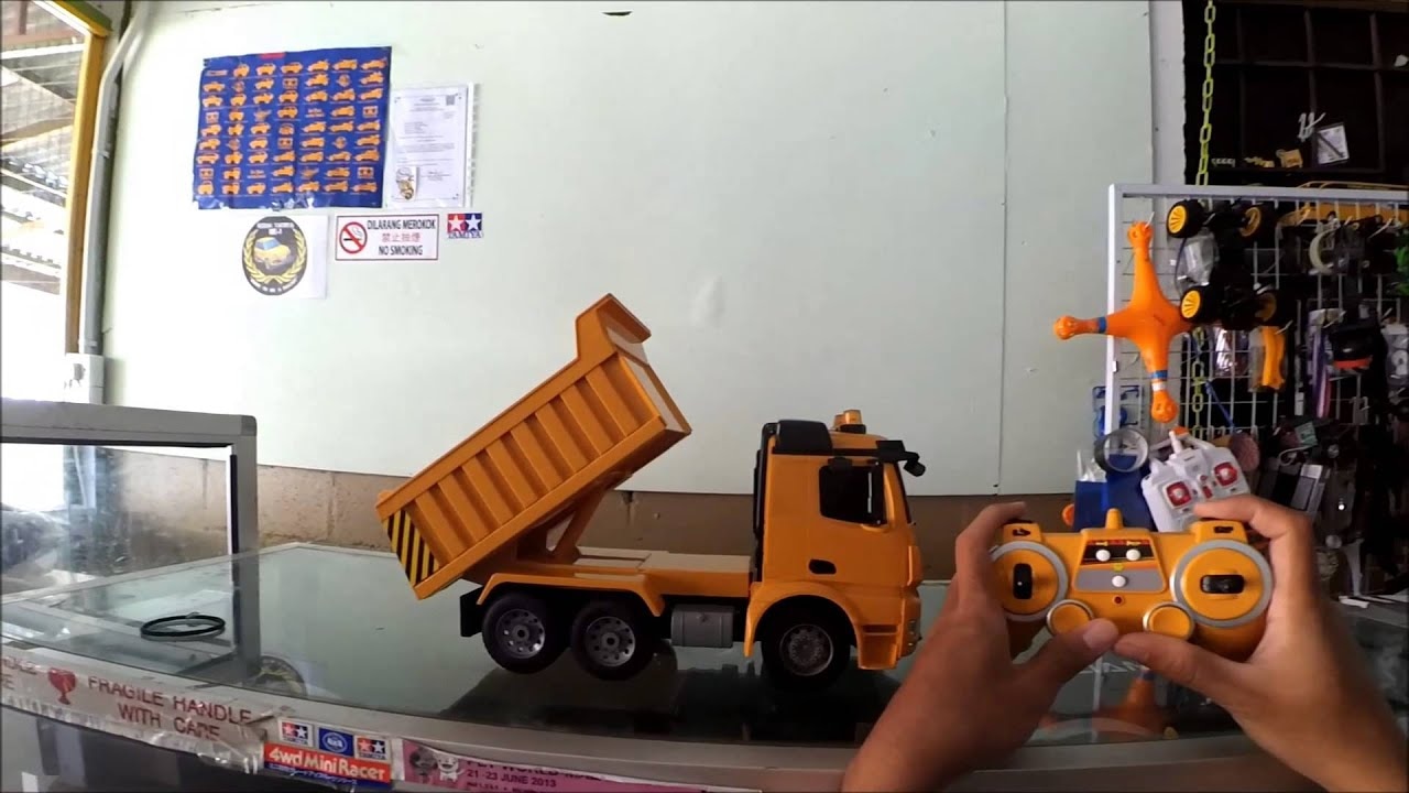 RC sklápacie vozidlo Mercedes-Benz 1:20 RTR 2,4 GHz