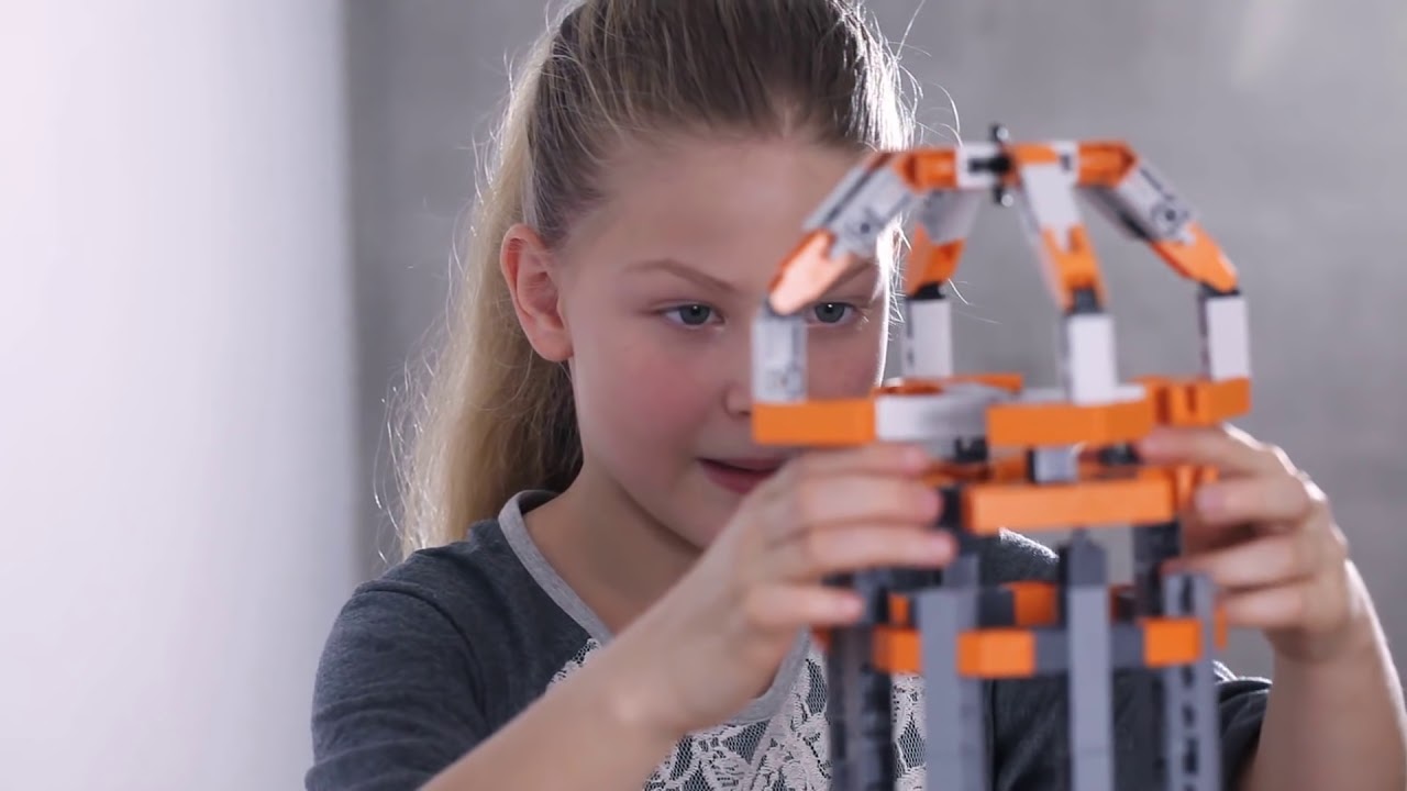 Engino Mega stavia raketoplán Challenger