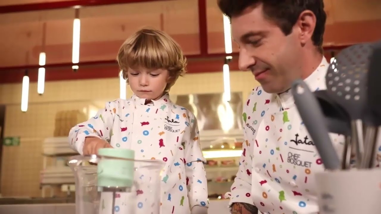 Súprava Jata Kids mini 3 v 1 - šľahač, sekáčik a forma