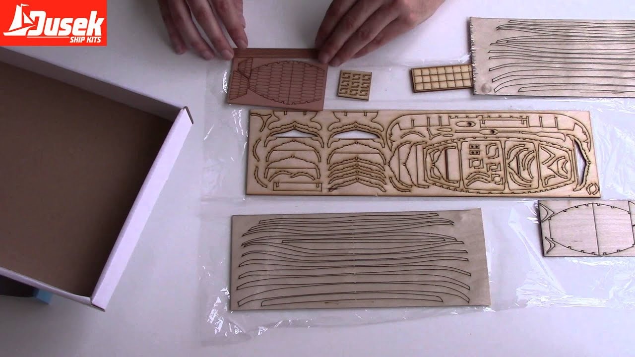 Dušek vikingská loď Knarr 1:72 kit