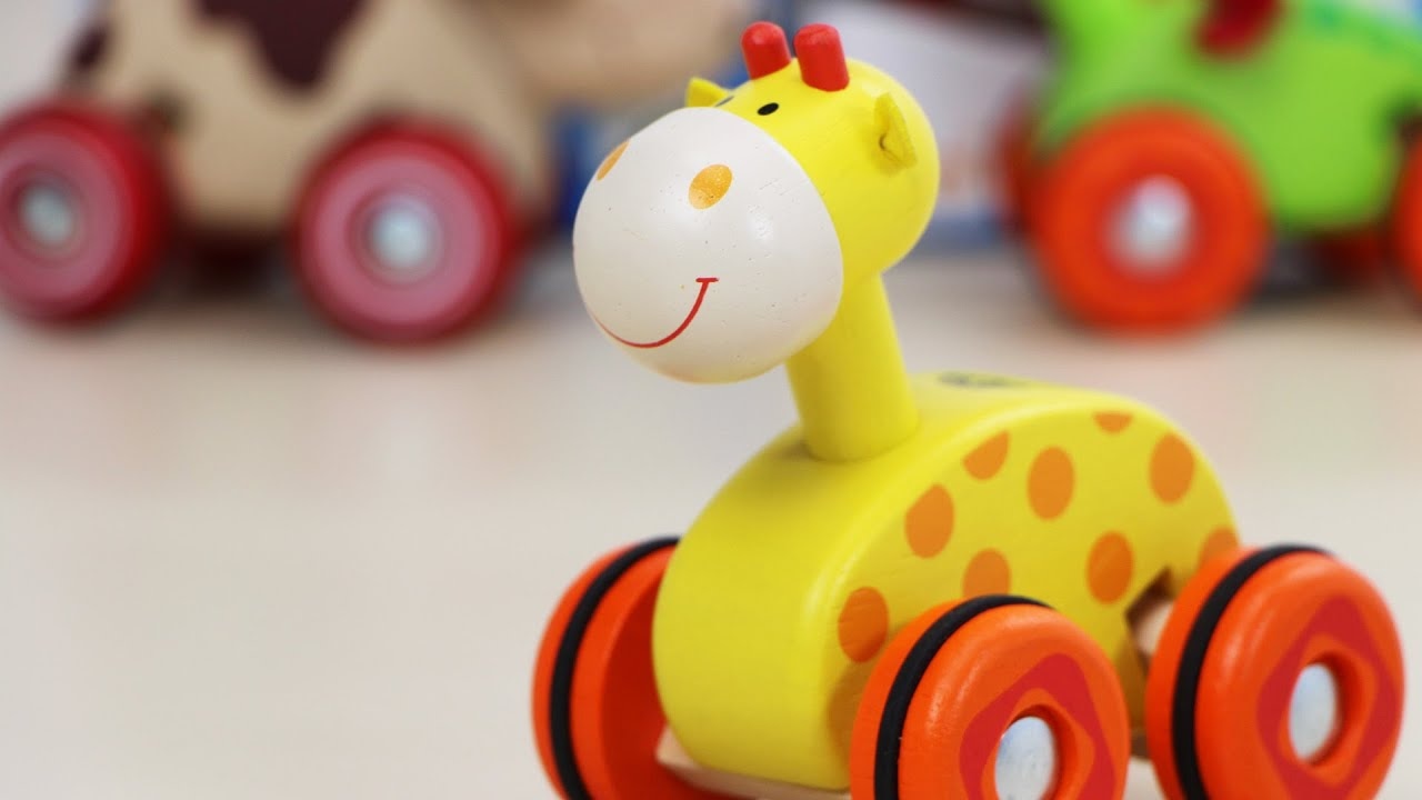 Wonderworld Drevená žirafa na kolieskach