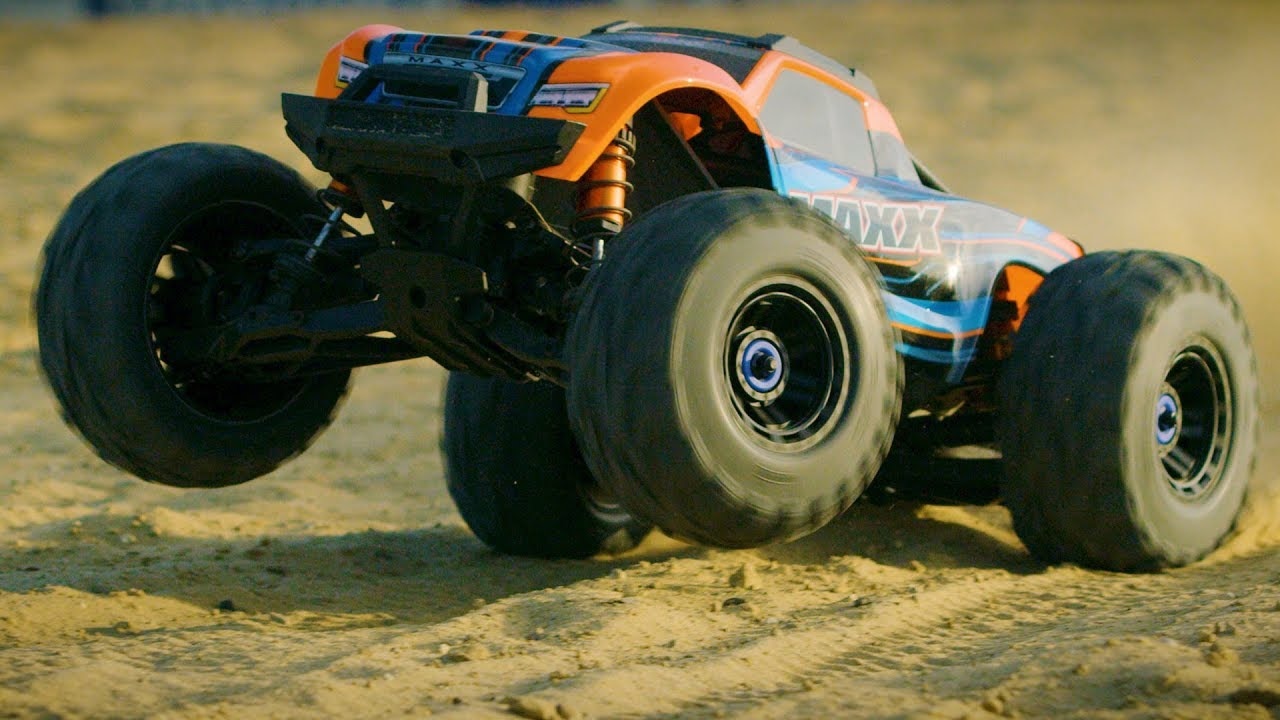 RC auto Traxxas Maxx 1:8 4WD TQi RTR, Rock and Roll
