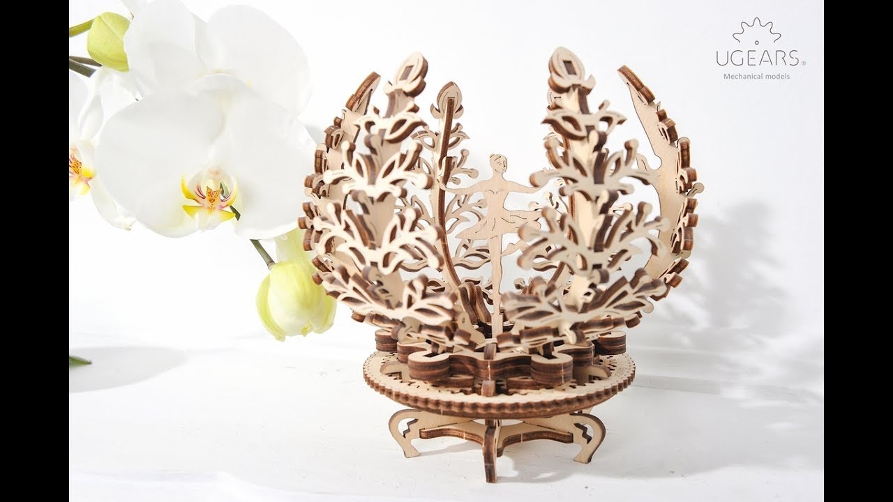 Ugears 3D drevené mechanické puzzle Kvetina
