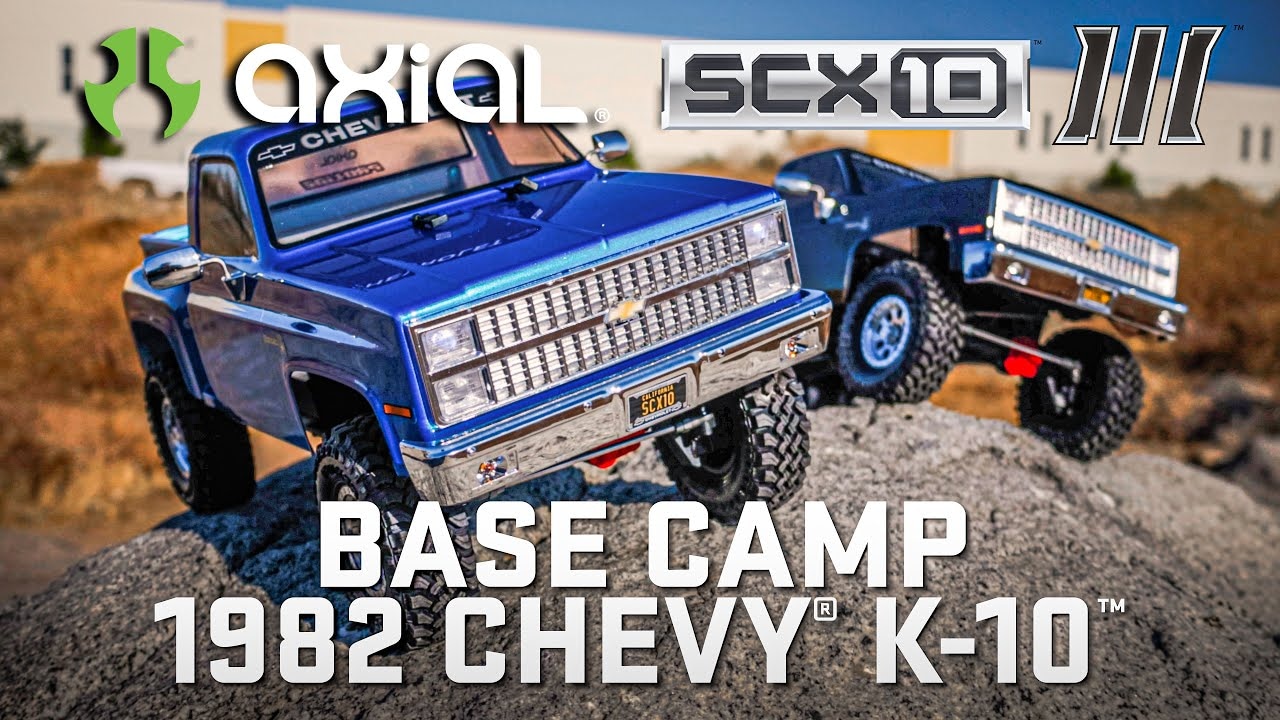 Axial SCX10 III Base Camp 1:10 4WD Chevy K10 1982 RTR čierny