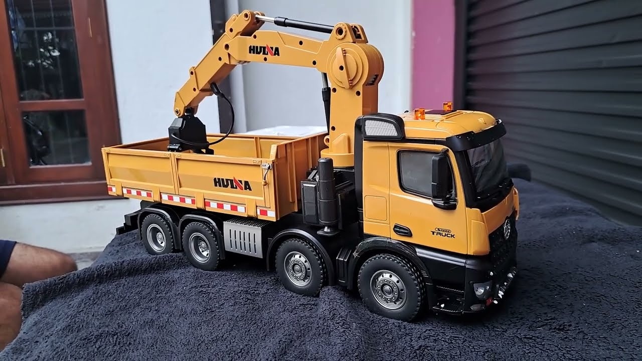 RC auto so žeriavovým ramenom HN538 1:14 26CH