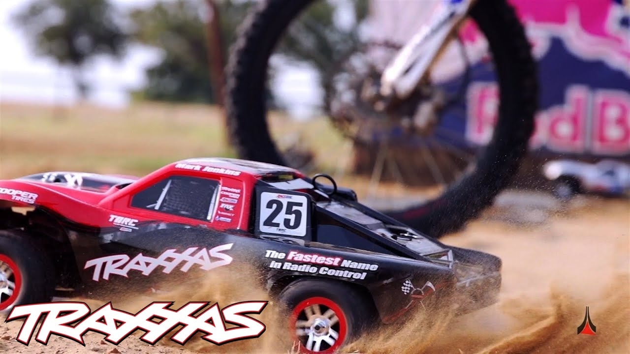 Traxxas Nitro Slayer 1:8 TQi RTR červený