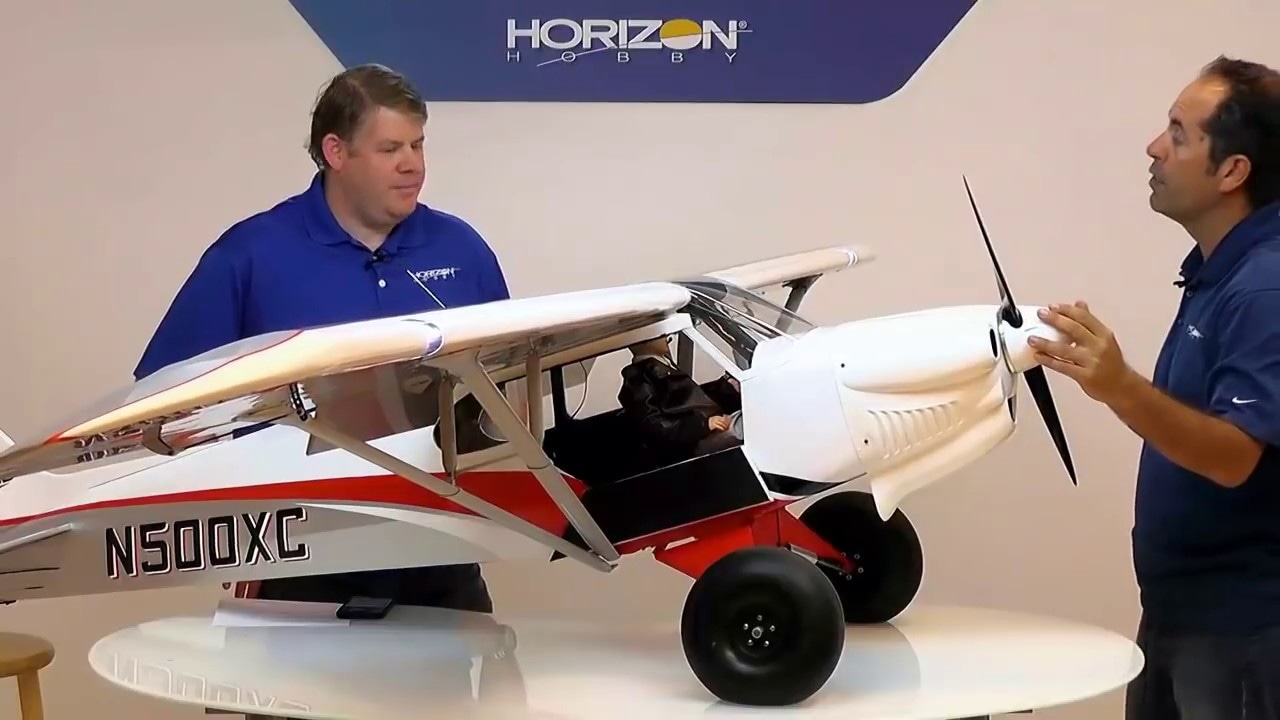 Hangar 9 XCub 2.9m 60cc ARF