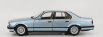 Minichamps BMW radu 7 730i (e32) 1986 1:18 Light Blue Met