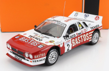 Ixo-models Lancia 037 Evo 2 Bastos N 2 Rally Ypres 1985 P.snijers - D.colebunders 1:18 Biela červená