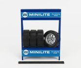 Ixo-models Príslušenstvo Cavalletto Supporto 4x Pneumatici Minilite - kovový nosič so 4x pneumatikami 1:18 2 tóny modrá