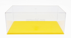 Vetrina zobrazovací box Vetrina zobrazovací box Box pre 1/18 Základňa v Plastica Gialla - plastová kožená základňa žltá - dĺžka cm 33,5 X šírka cm 17,3 X výška cm 13,0 (výška interiéru cm 11,0) 1:18 Plastový displej - žltý