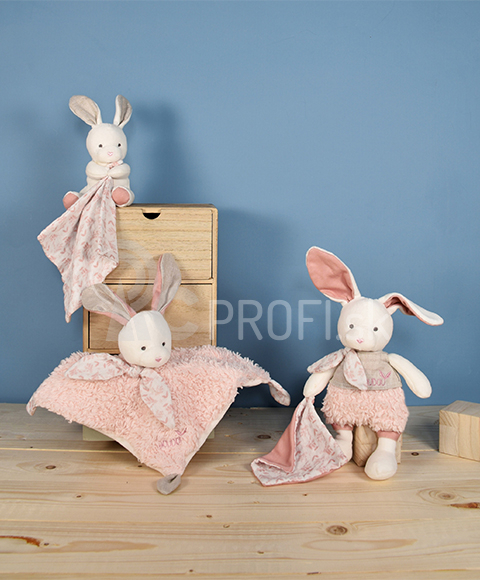 Doudou Plyšový zajačik Ecru s ružovou dekou z organickej bavlny 22 cm