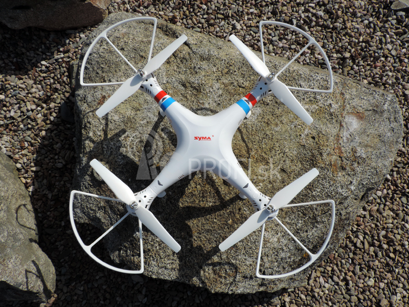 Dron Syma X8C, biela