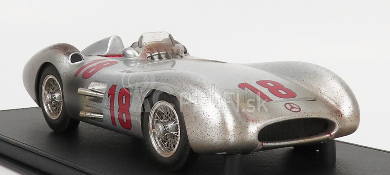 Gp-repliky Mercedes benz F1 W196r Streamliners N 18 Winner France Gp (dirty Version) Juan Manuel Fangio 1954 World Champion - Con Vetrina - With Showcase 1:18 Silver