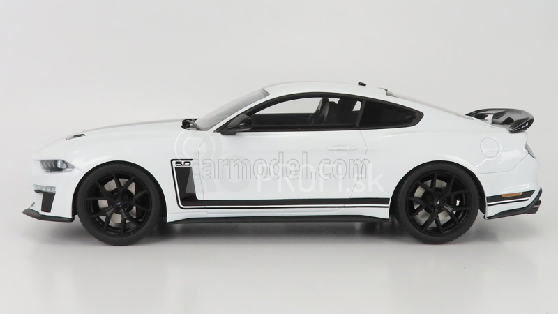 Gt-spirit Ford usa Mustang Coupe 5.0 R-spec Rhd 2020 1:18 White Black