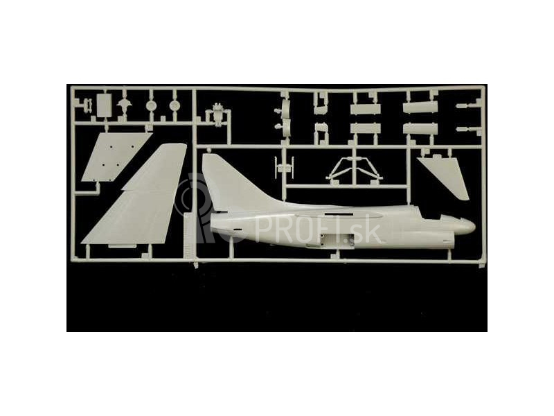 Italeri LTV A-7E Corsair II (1:72)
