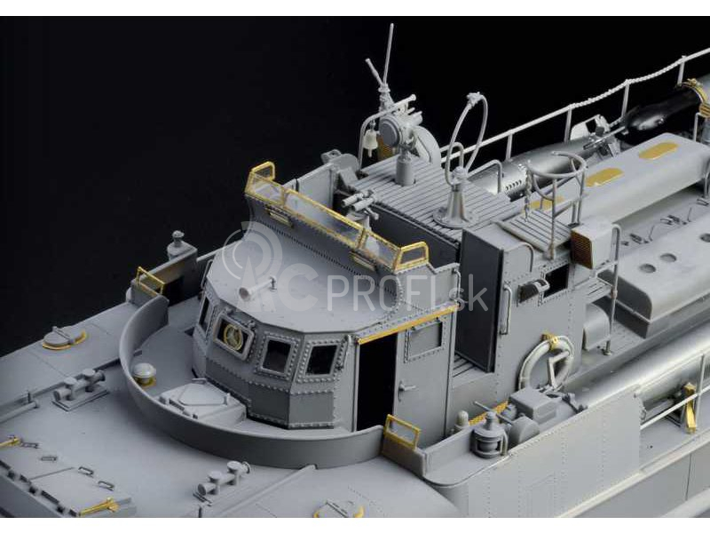 Italeri Schnellboot S-38 s kanónom Bofors (1:35)
