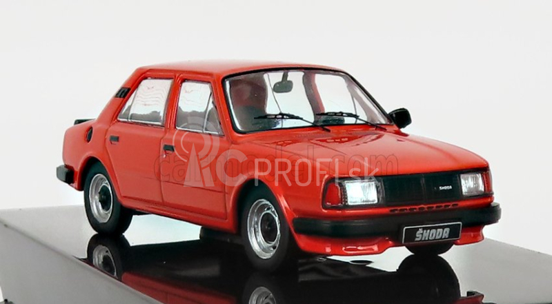 Ixo-models Škoda 120l 1983 1:43 Červená