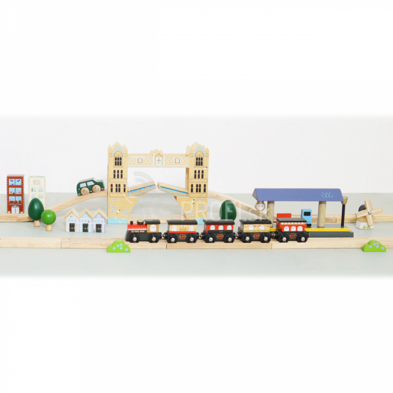Le Toy Van Train City