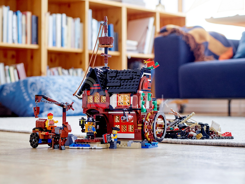 LEGO Creator – Pirátska loď
