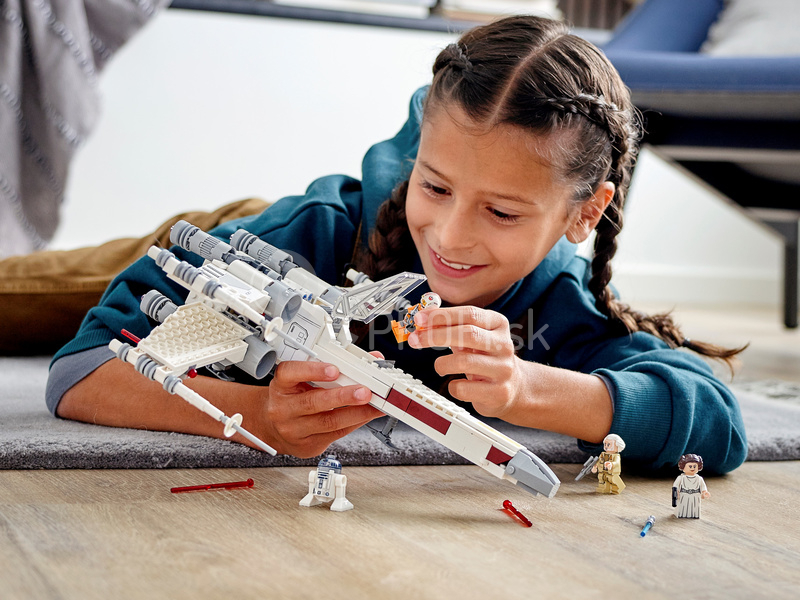 LEGO Star Wars – Stíhačka X-wing Luka Skywalkera