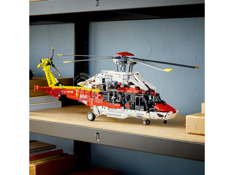 LEGO Technic - Záchranársky vrtuľník Airbus H175