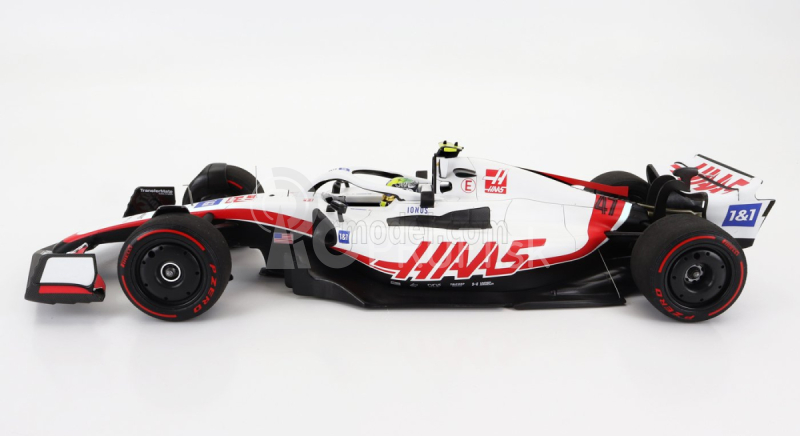 Minichamps Haas F1 Vf-22 Ferrari Team Haas N 47 11th Bahrain Gp 2022 Mick Schumacher 1:18 Biela čierna červená