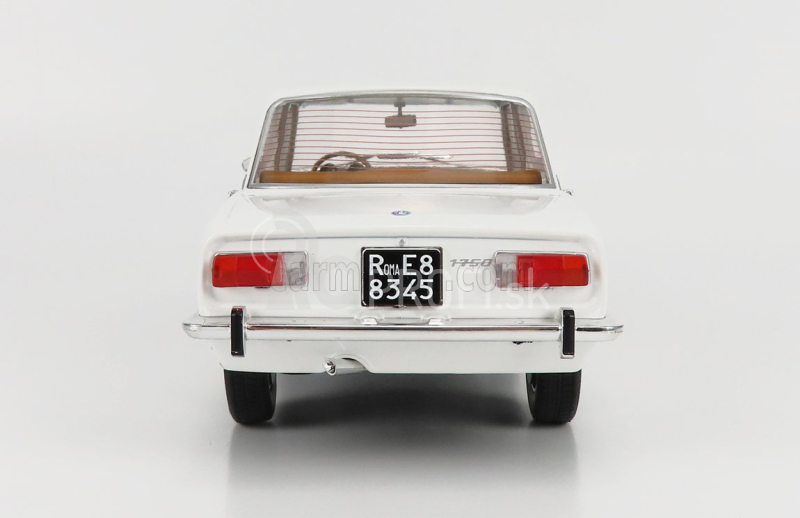 Mitica-diecast Alfa romeo 1750 Berlina 2-series 1969 1:18 Biela