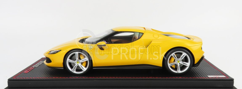 Mr-models Ferrari 296 Gtb Hybrid 830hp V6 2021 - Con Vetrina - S vitrínou 1:18 Giallo Tristrato - Yellow Met