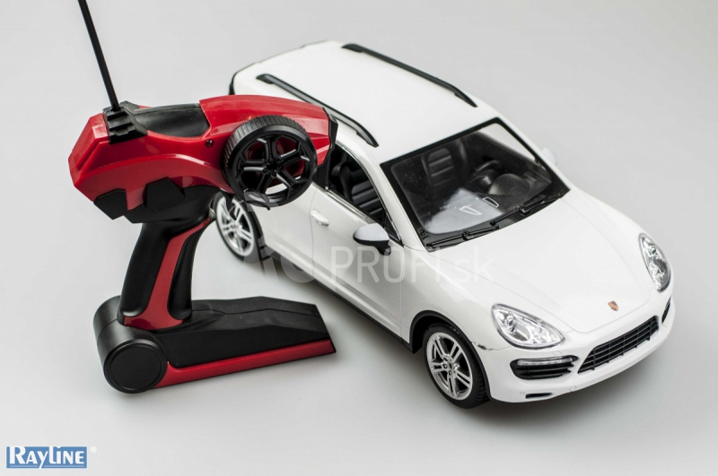 RC auto Porsche Cayenne, biela