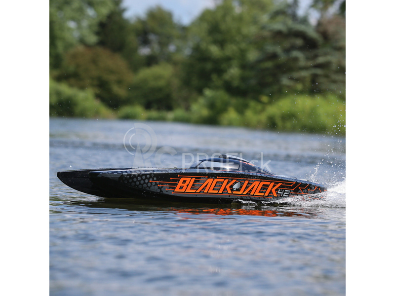 RC čln Proboat Blackjack 42, čierny