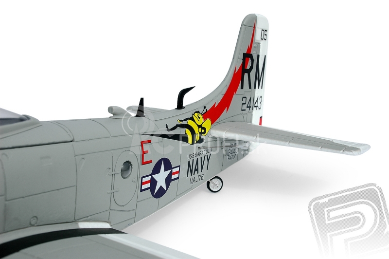 RC lietadlo A1D Skyraider V2 (Baby WB) M1