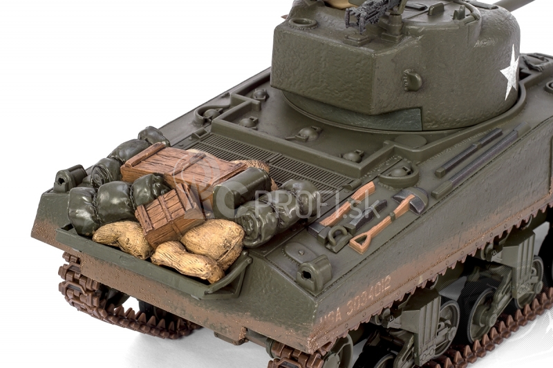 RC tank M4A3 Sherman