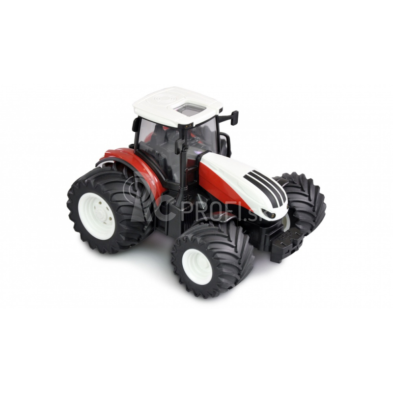 RC traktor s vozom pre zvieratá