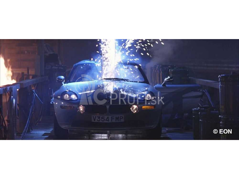Revell BMW Z8 – Jeden svet nestačí (1:24) (darčeková súprava)