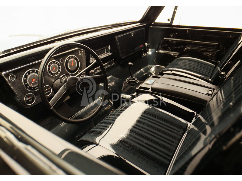 Traxxas Chevrolet Blazer 1969-1972 interiér čierny
