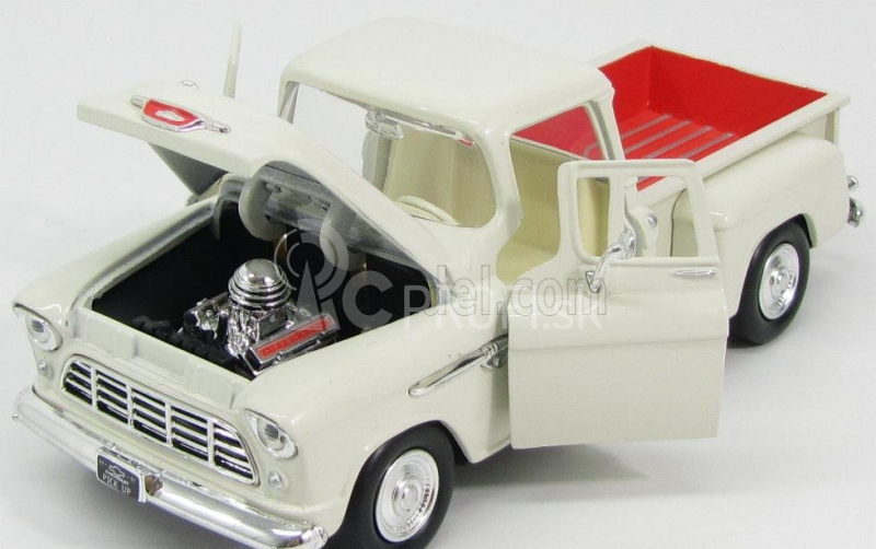 Motor-max Chevrolet Chevy Stepside 5100 Pick-up 1955 1:24 biely